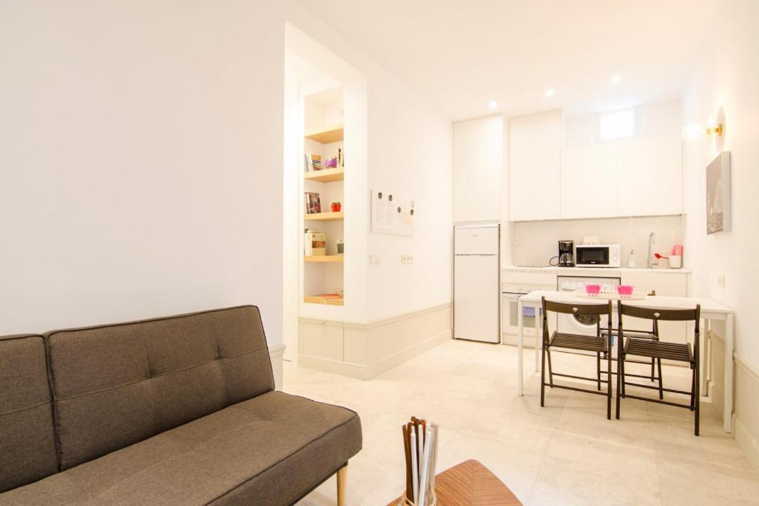 Valverde Apartment Madrid Eksteriør bilde
